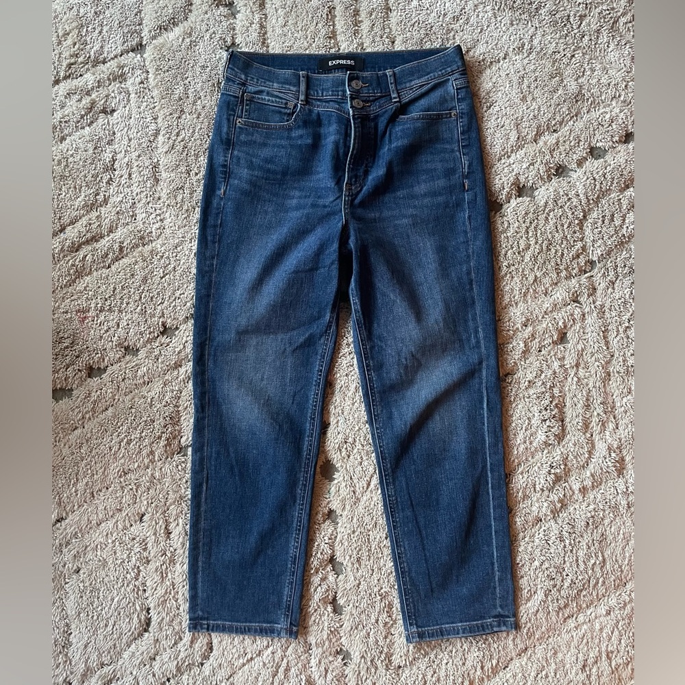 EXPRESS Super Hi-Rise Mom Jean